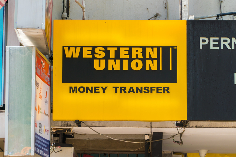 Western Union debe devolver $ 586 millones