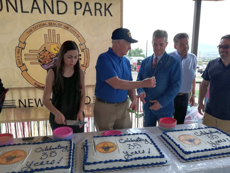 Sunland Park festejó 35 años con alegría Sunland Park festejó 35 años con alegría