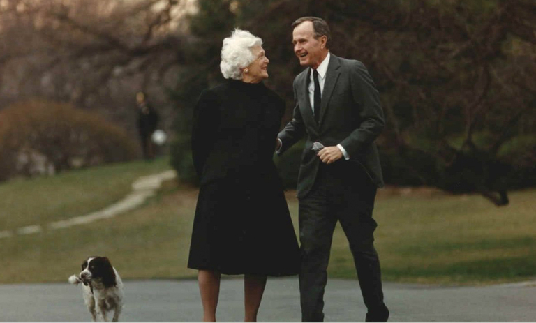 Falleció George H. W. Bush Falleció George H. W. Bush