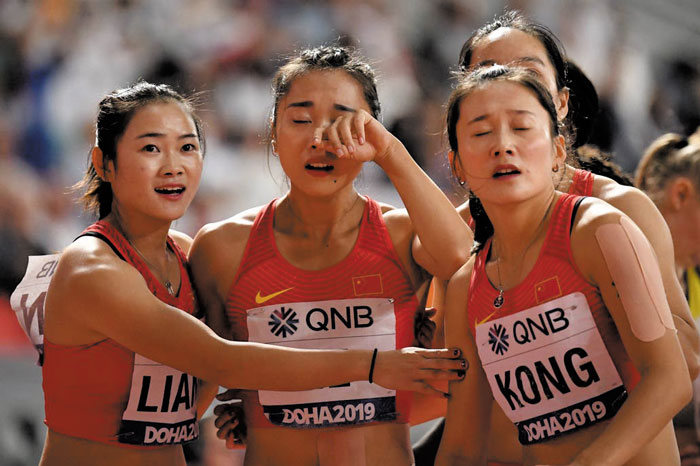 Mundial de atletismo: chinas corrieron hacia atrás por un error