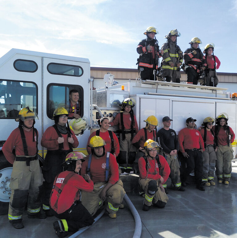 Juran 28 nuevos bomberos