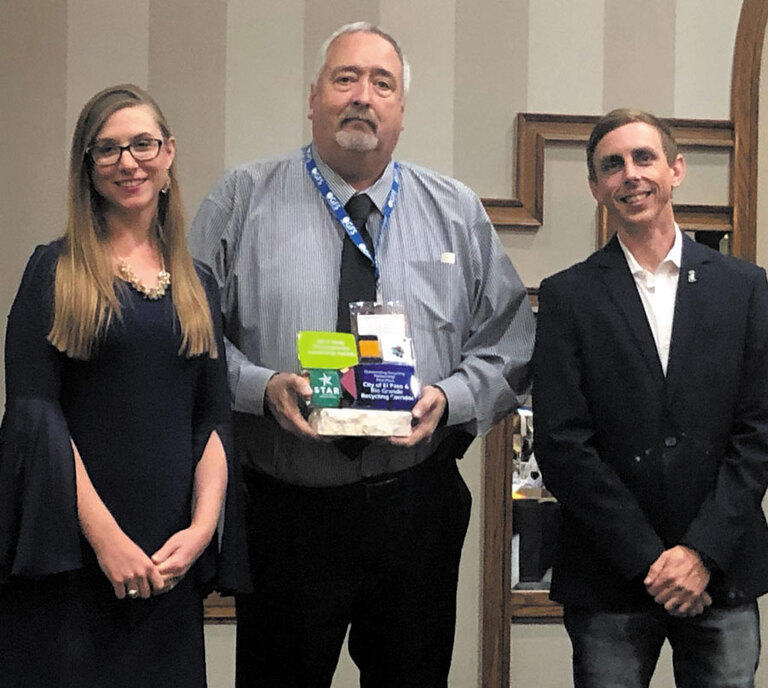 El Corredor de Reciclaje de Río Grande gana Premio de Reciclaje de Texas El Corredor de Reciclaje de Río Grande gana Premio de Reciclaje de Texas
