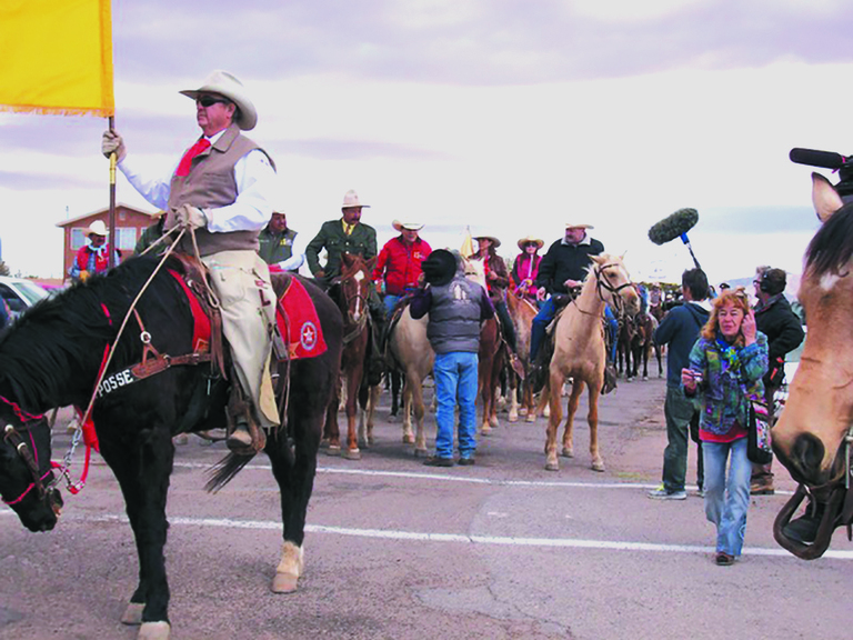 Llega Cabalgata a Columbus