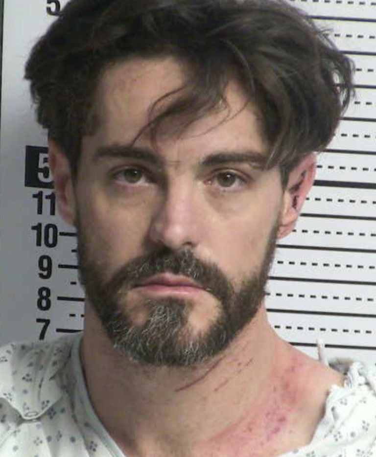 Accidente con 2 muertos: Patrick Woods detenido sin fianza