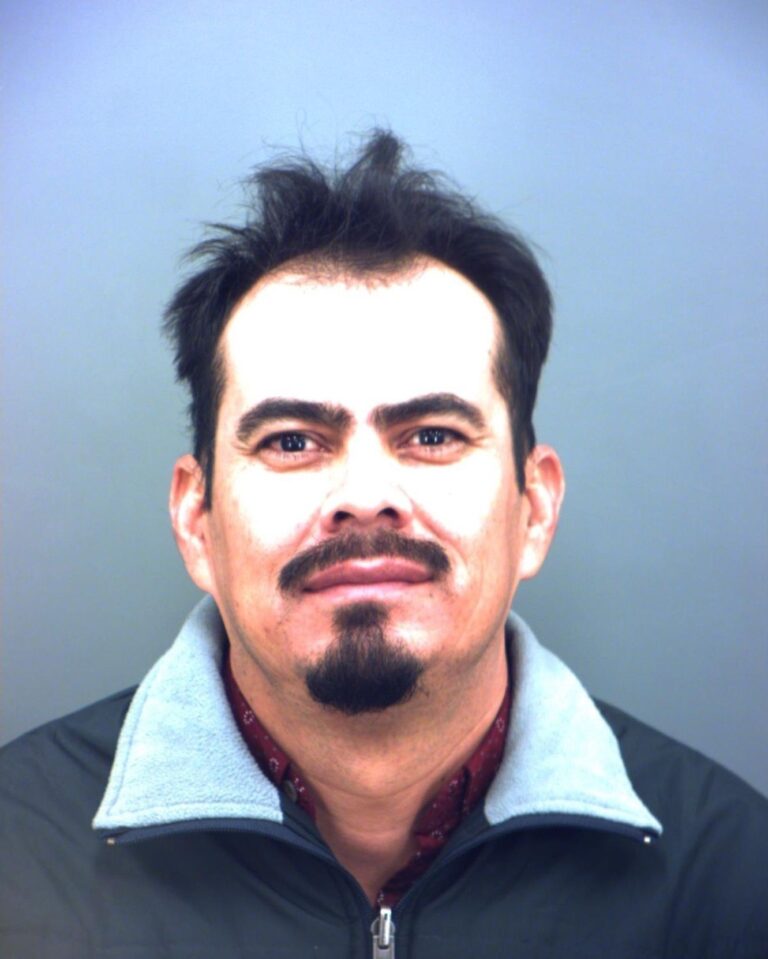 Secuestro en El Paso: Esposa drogada, esposo retenido para rescate 